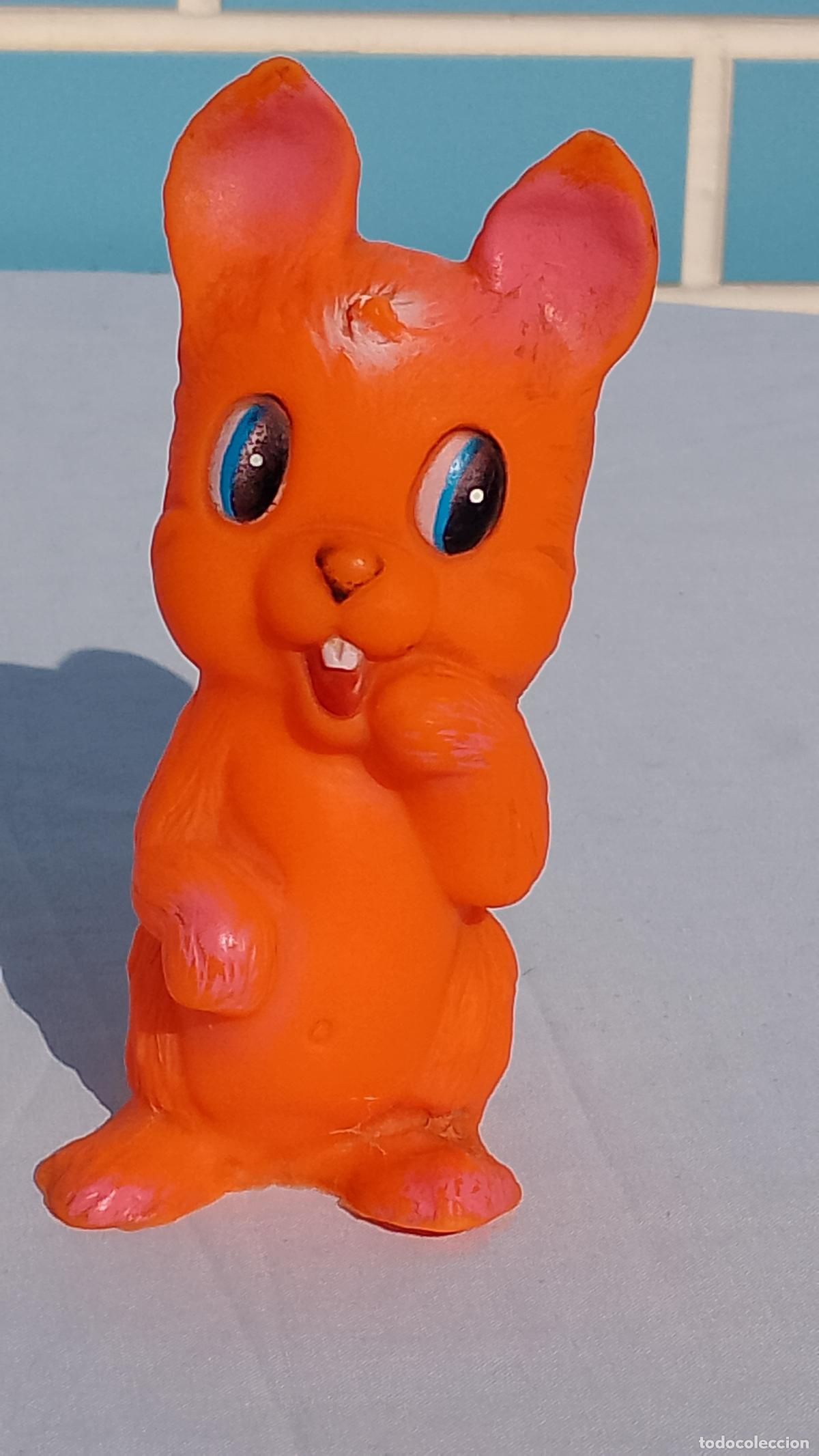 Mu&ntilde;ecas Espa&ntilde;olas Modernas: Antiguo mu&ntilde;eco de goma Conejo naranja de los a&ntilde;os 70