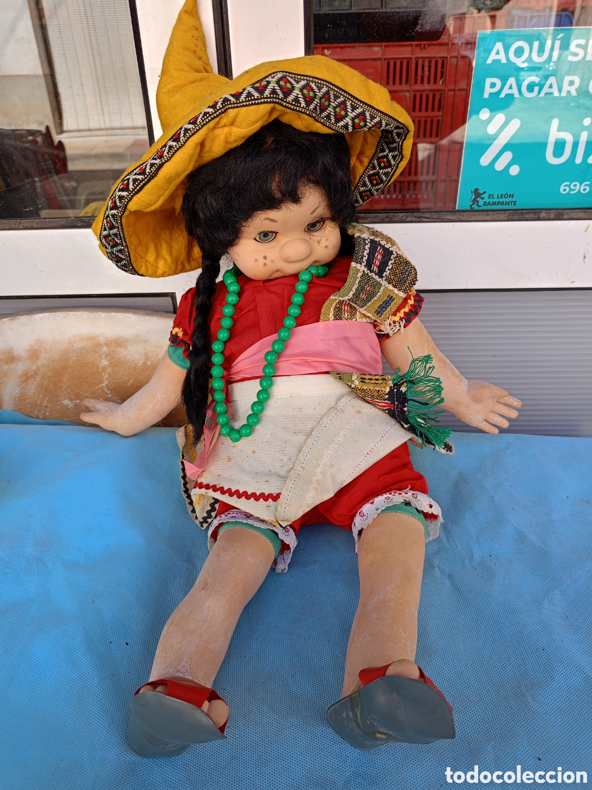 Mu&ntilde;ecas espa&ntilde;olas modernas: MU&Ntilde;ECA CON SOMBRERO MEXICANO - Foto 1