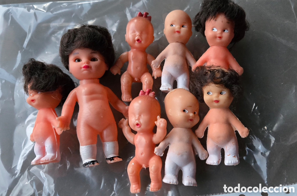 Poup&eacute;es Espagnoles Modernes: Lote de mu&ntilde;ecas antiguas de pl&aacute;stico