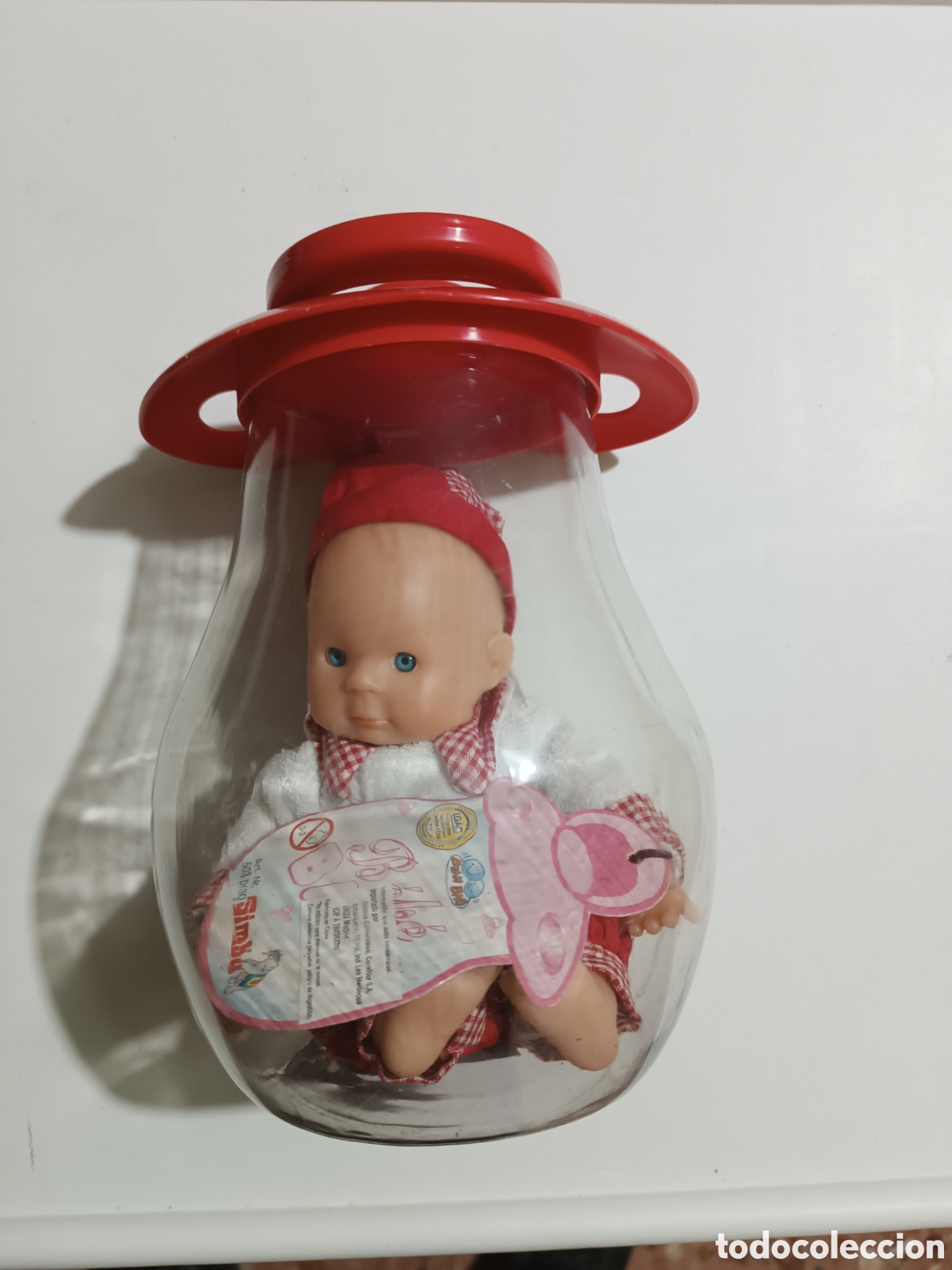 Mu&ntilde;ecas espa&ntilde;olas modernas: Curiosa MU&Ntilde;ECA Simba dentro de recipiente en forma de CHUPETE. - Foto 1