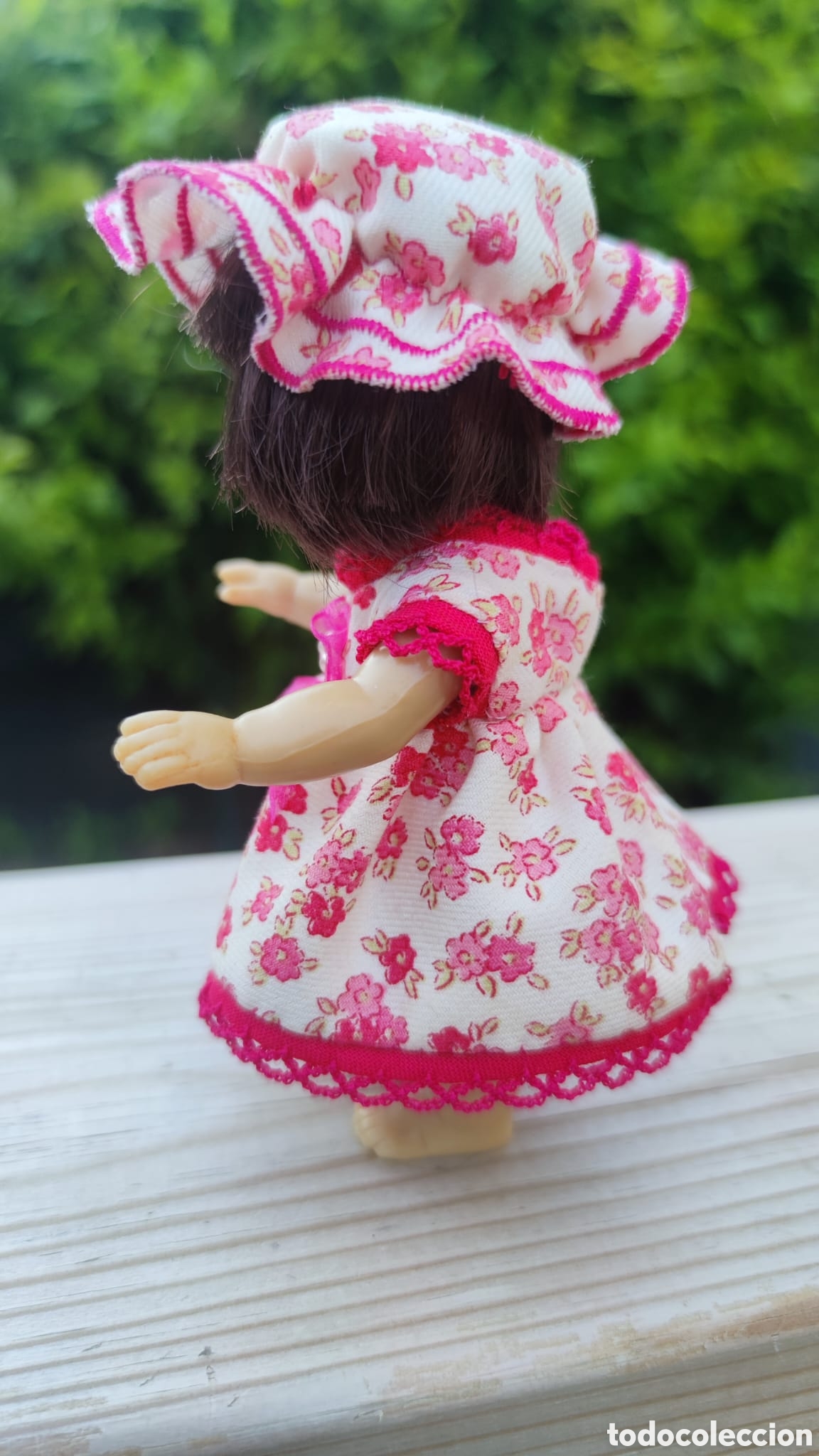 Mu&ntilde;ecas espa&ntilde;olas modernas: Mini Mariquita con sombrero - Foto 2