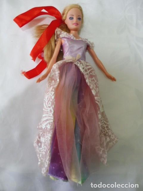Mu&ntilde;ecas espa&ntilde;olas modernas: 1 mu&ntilde;eca barbi o otras - Foto 1