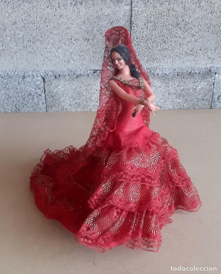 Bambole Spagnole Moderne: Mu&ntilde;eca SEVILLANA Marca Mar&iacute;n - Pl&aacute;stico y tela 31 cm.