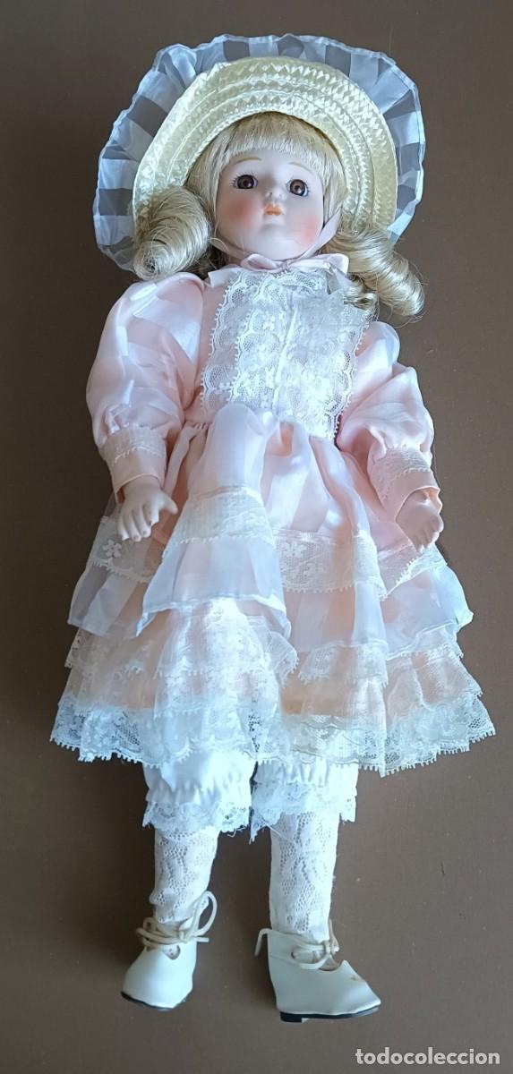 Poup&eacute;es Espagnoles Modernes: Mu&ntilde;eca porcelana - 1988 1989 Heritige Mint Ltd