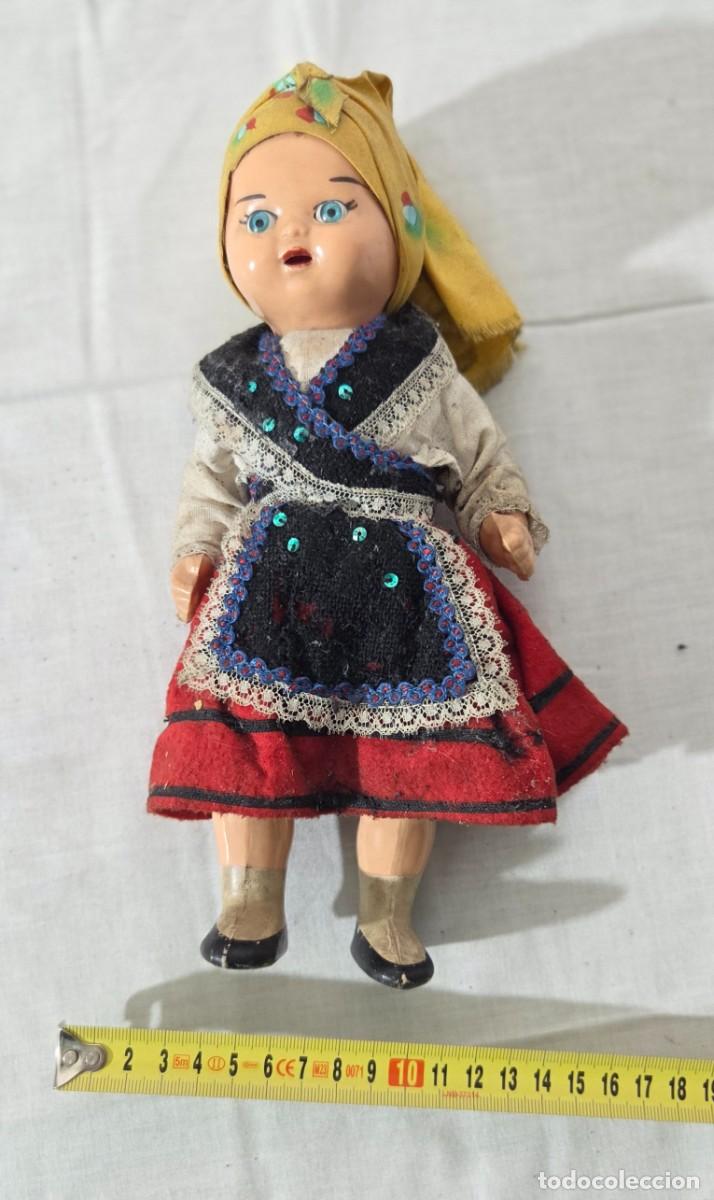 Mu&ntilde;ecas espa&ntilde;olas modernas: Mu&ntilde;eca de celuloide, Traje regional gallego - Foto 9