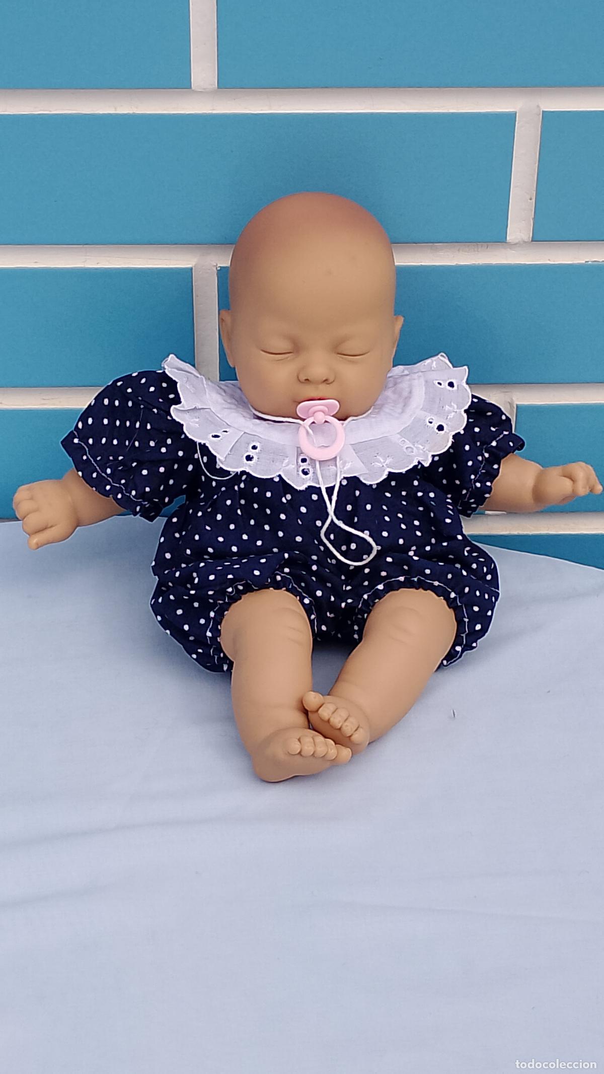 Mu&ntilde;ecas Espa&ntilde;olas Modernas: Antiguo mu&ntilde;eco beb&eacute; dormido que pesa