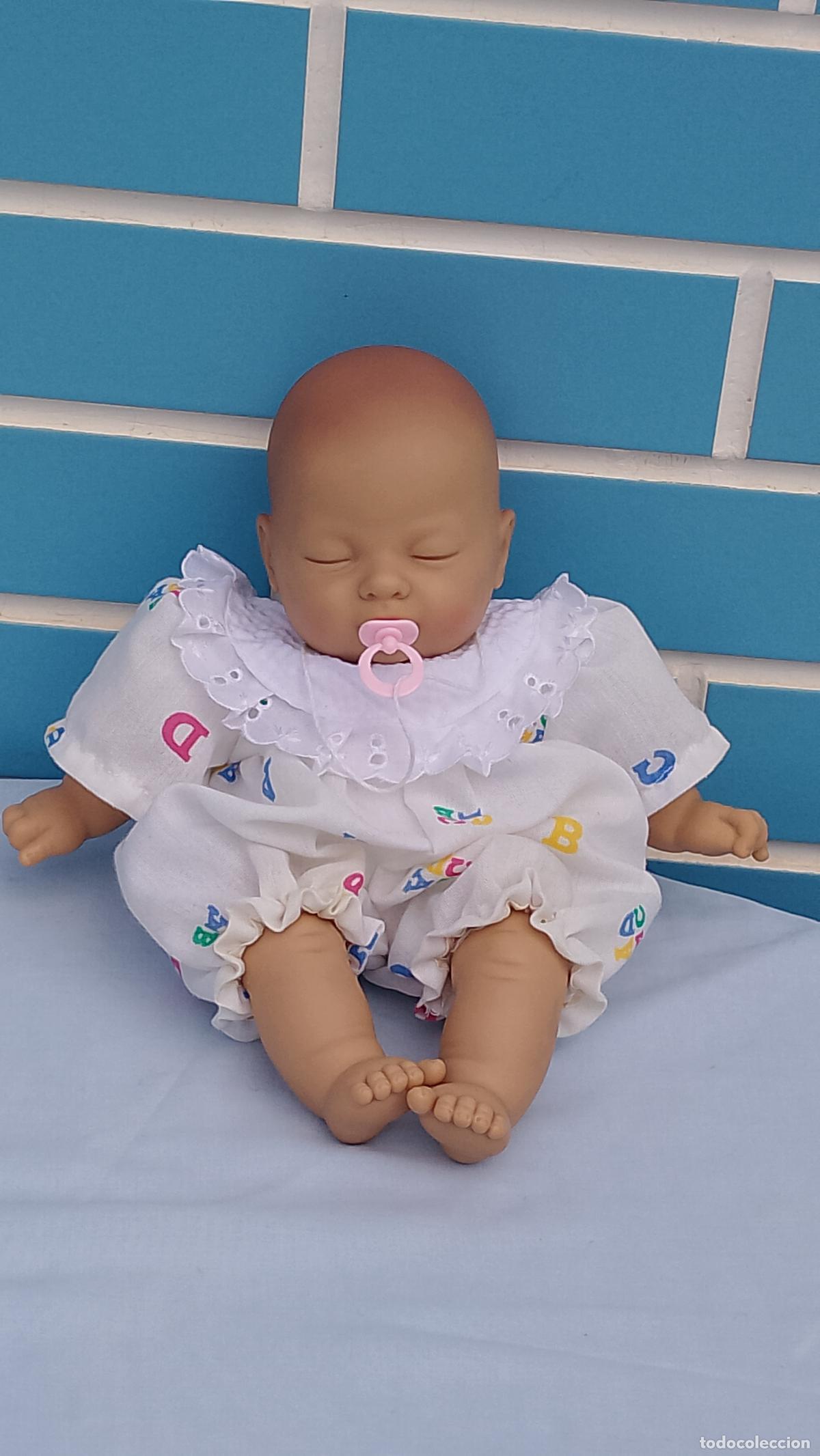 Mu&ntilde;ecas Espa&ntilde;olas Modernas: Antiguo mu&ntilde;eco beb&eacute; dormido que pesa