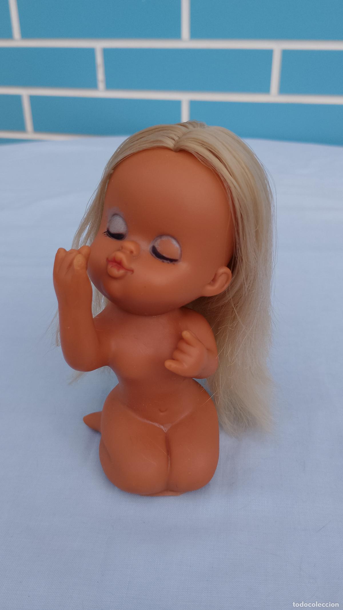 Mu&ntilde;ecas Espa&ntilde;olas Modernas: Antigua mu&ntilde;eca japonesa estilo Moody Cutie