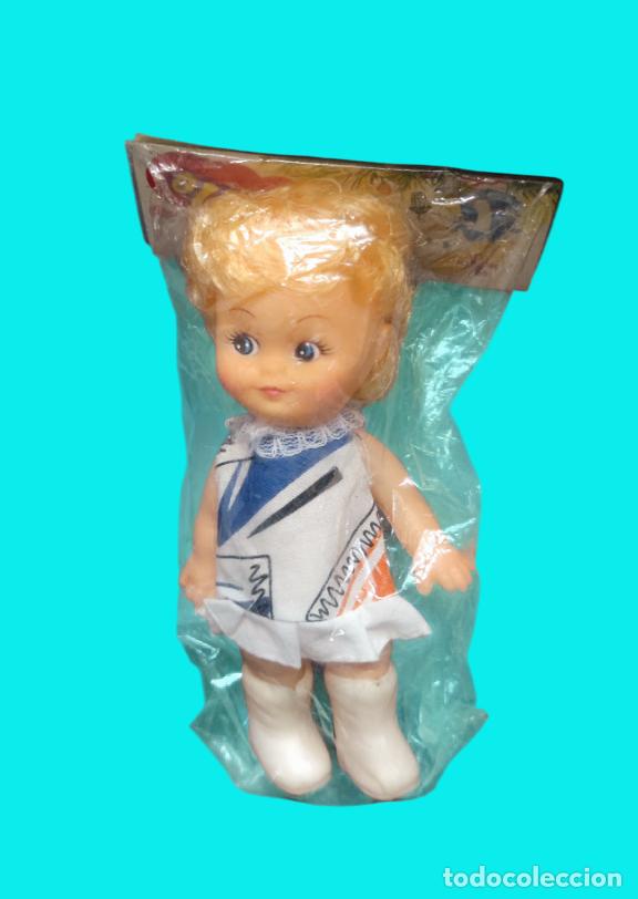 Mu&ntilde;ecas espa&ntilde;olas modernas: Antigua mu&ntilde;eca mini Joelle - Foto 1