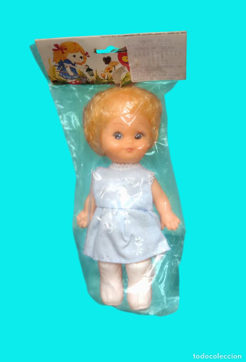 Mu&ntilde;ecas espa&ntilde;olas modernas: Antigua mu&ntilde;eca mini Joelle - Foto 1
