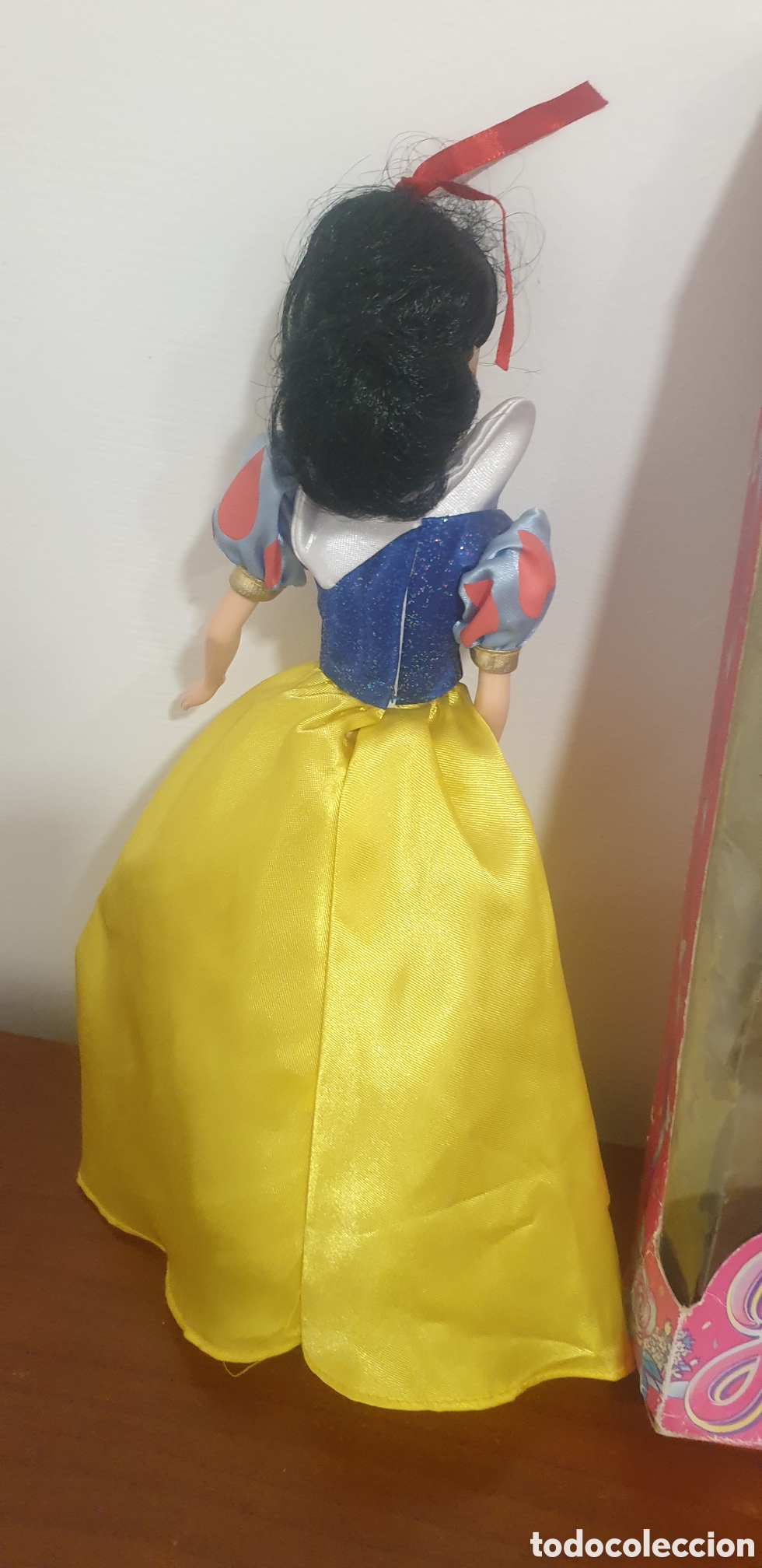 Mu&ntilde;ecas espa&ntilde;olas modernas: Muneca Julia y mu&ntilde;eca de Disney - Foto 5