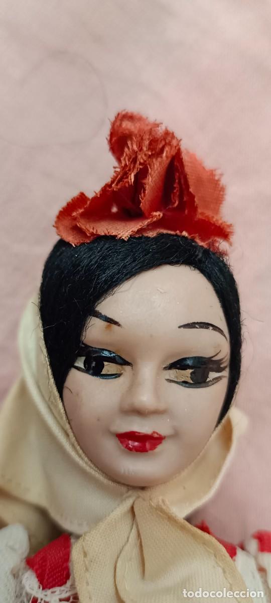 Mu&ntilde;ecas espa&ntilde;olas modernas: Mu&ntilde;eca espa&ntilde;ola t&iacute;pica antigua - Foto 2