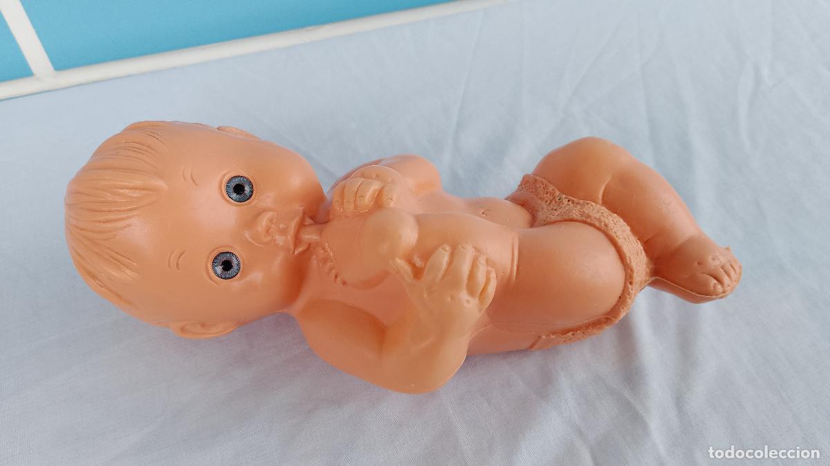 Mu&ntilde;ecas espa&ntilde;olas modernas: Antiguo mu&ntilde;eco beb&eacute; de pl&aacute;stico inflado - Foto 1