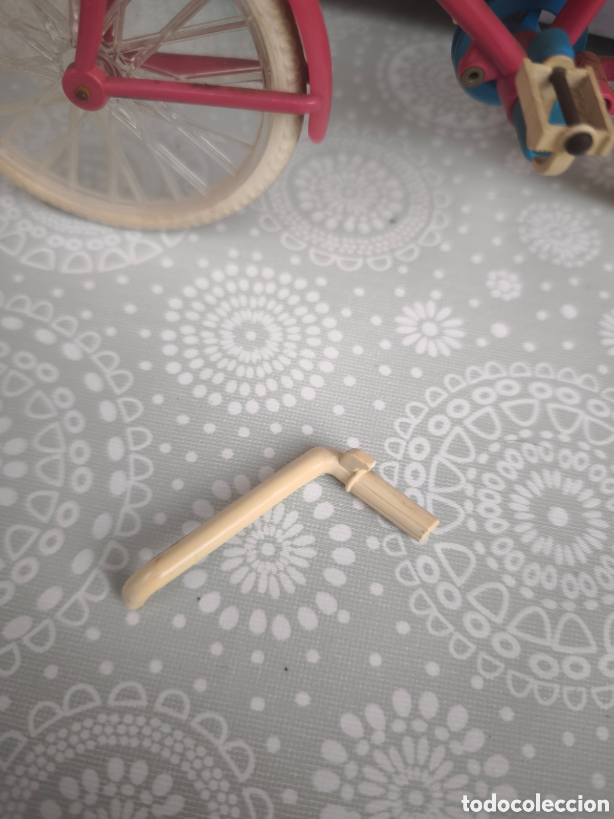 Mu&ntilde;ecas espa&ntilde;olas modernas: Casa malet&iacute;n Chabel y bicicleta Feber - Foto 17