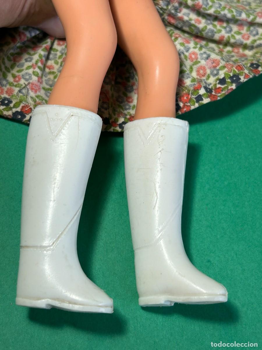 Mu&ntilde;ecas espa&ntilde;olas modernas: MU&Ntilde;ECA SINDY ARTICULADA DE FLORIDO - Foto 12