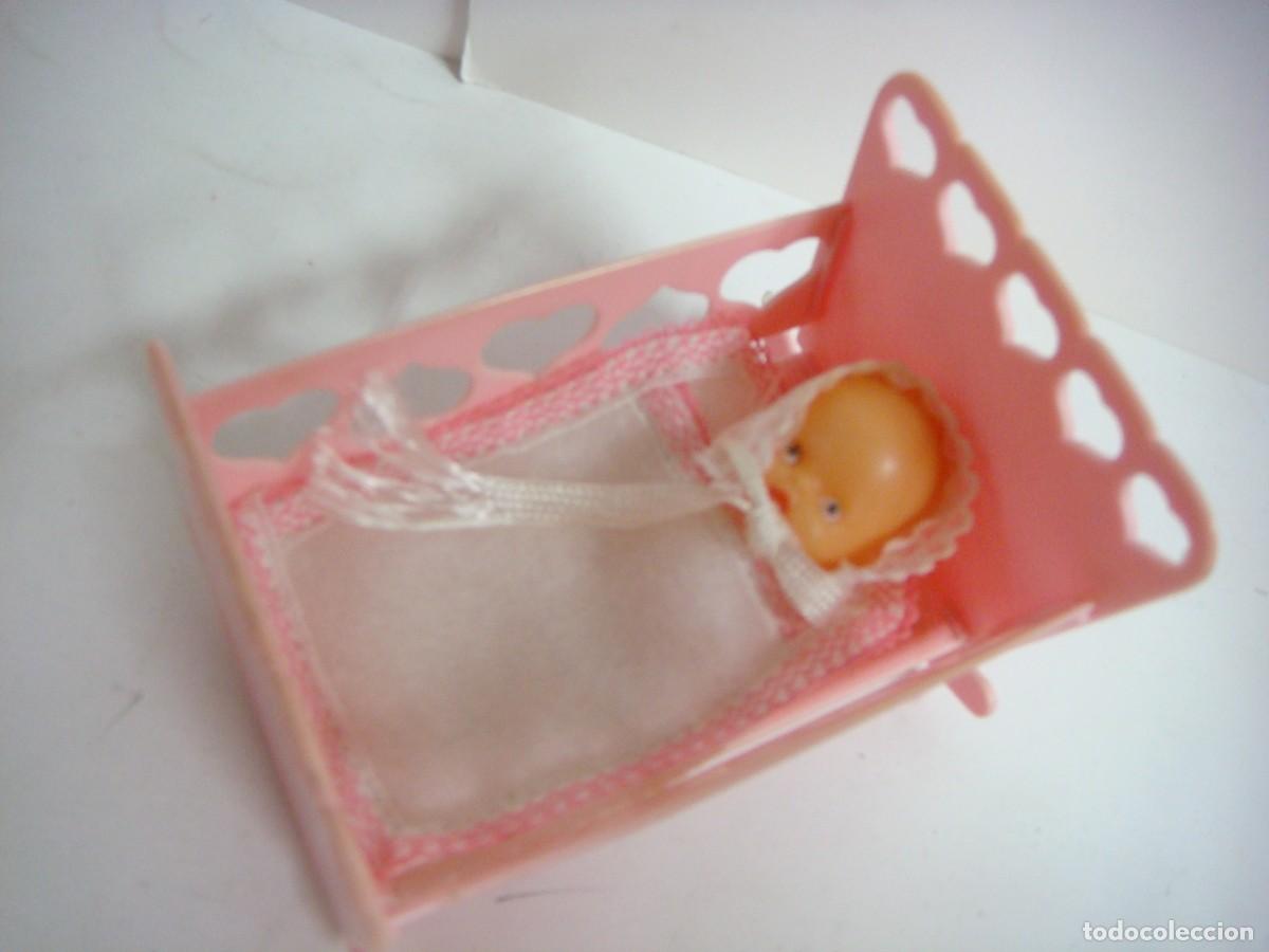 Mu&ntilde;ecas espa&ntilde;olas modernas: MU&Ntilde;ECO EN SU CUNA-CAJ-MU&Ntilde;-N&ordm;-2. - Foto 2