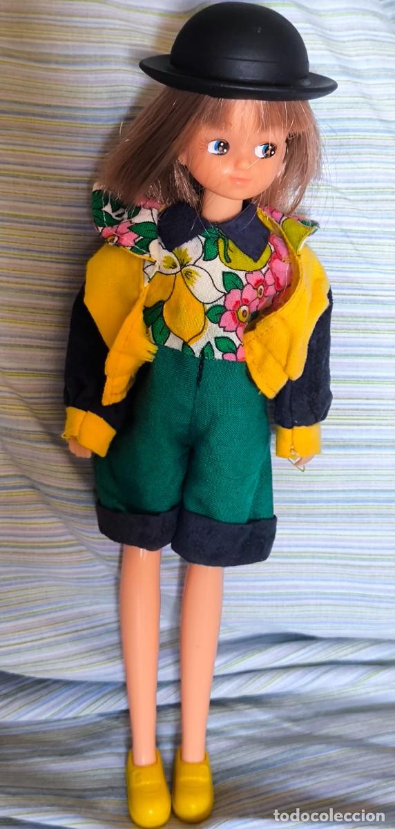 Mu&ntilde;ecas espa&ntilde;olas modernas: Mu&ntilde;eca Chabel con su conjunto. De Feber. - Foto 1