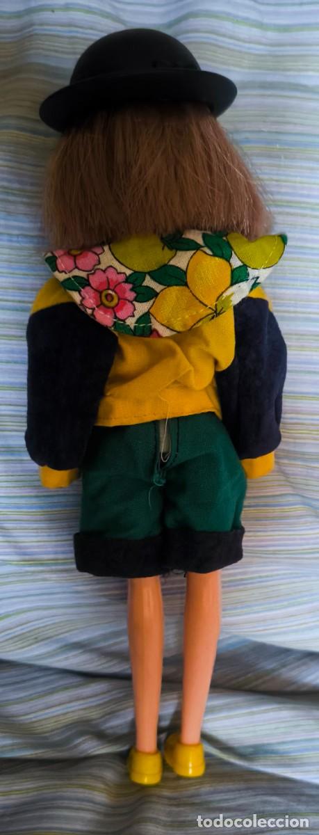 Mu&ntilde;ecas espa&ntilde;olas modernas: Mu&ntilde;eca Chabel con su conjunto. De Feber. - Foto 2