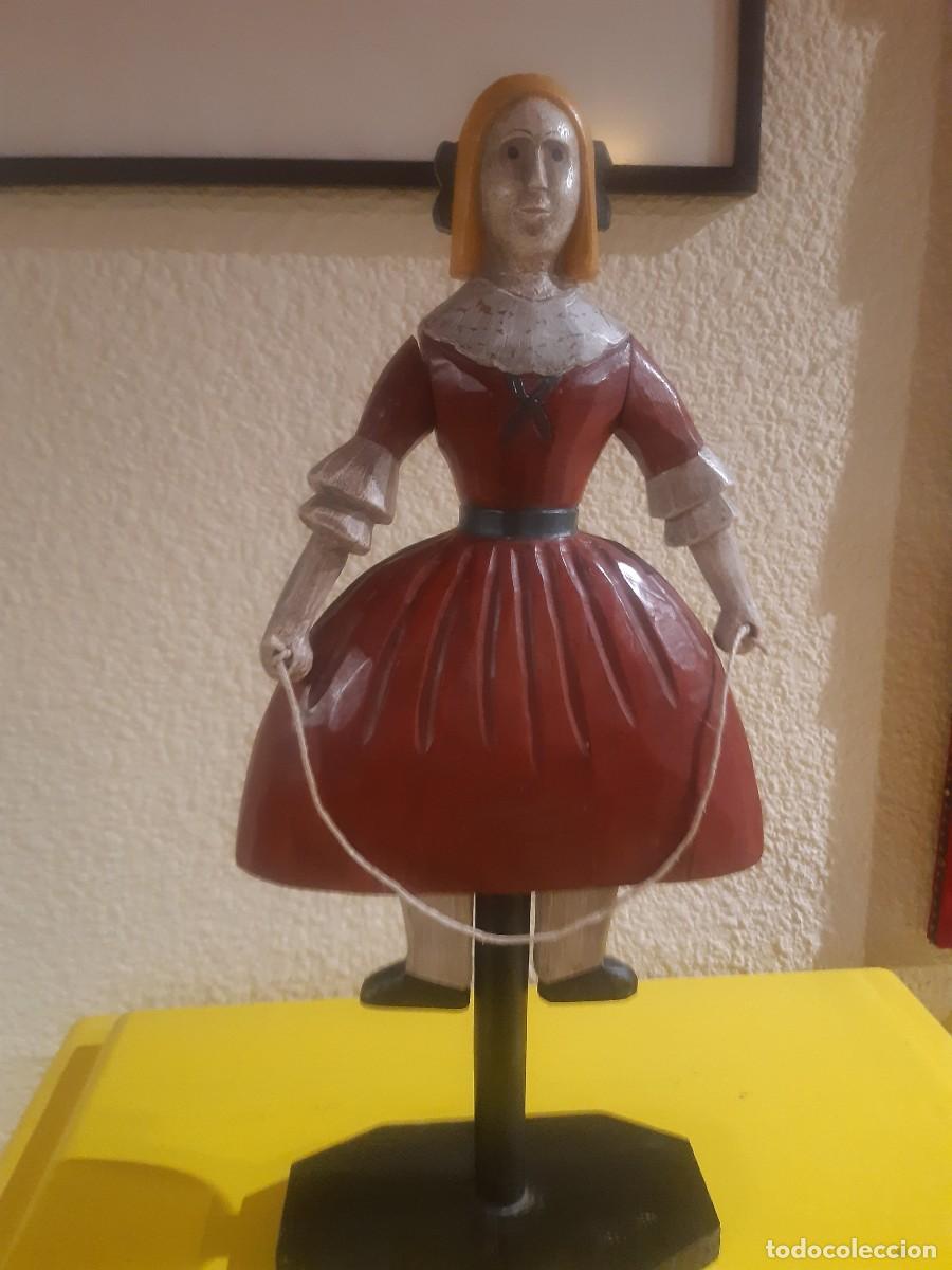 Mu&ntilde;ecas espa&ntilde;olas modernas: MU&Ntilde;ECA DE MADERA VELAZQUE&Ntilde;A - Foto 1