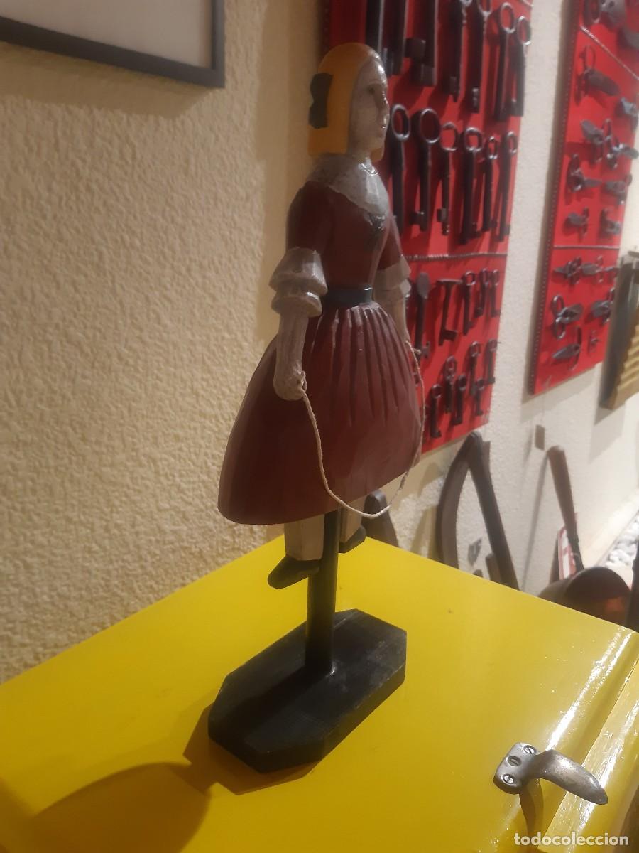 Mu&ntilde;ecas espa&ntilde;olas modernas: MU&Ntilde;ECA DE MADERA VELAZQUE&Ntilde;A - Foto 3