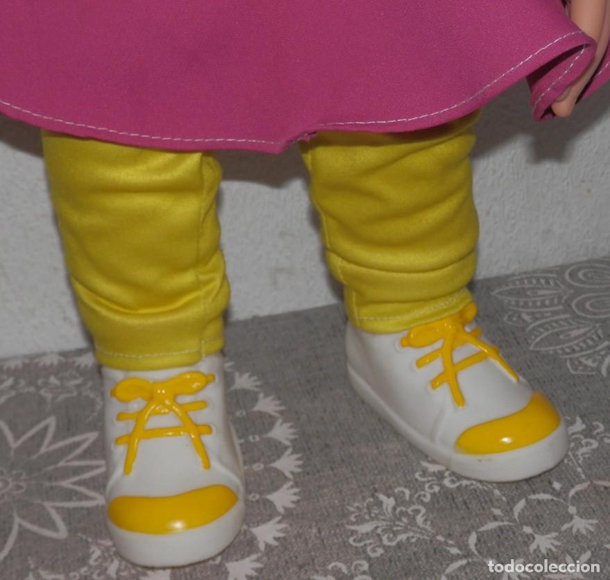 Mu&ntilde;ecas espa&ntilde;olas modernas: MU&Ntilde;ECA PENIQUE POSTURAS DE LA JESMAR - Foto 4