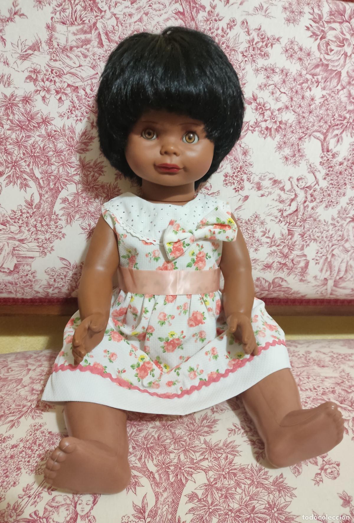 Moderne spanische Puppen: Mu&ntilde;eca Lissi B&auml;tz de los a&ntilde;os 70 (Alemania Occidental). Mide 66cms.