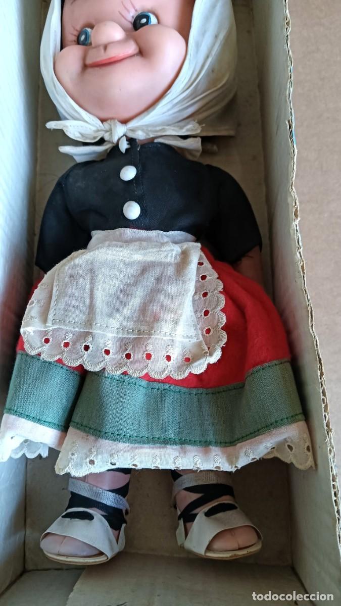 Mu&ntilde;ecas espa&ntilde;olas modernas: Mu&ntilde;eca traje regional - Mu&ntilde;eca B - Ref. 611 - Foto 3