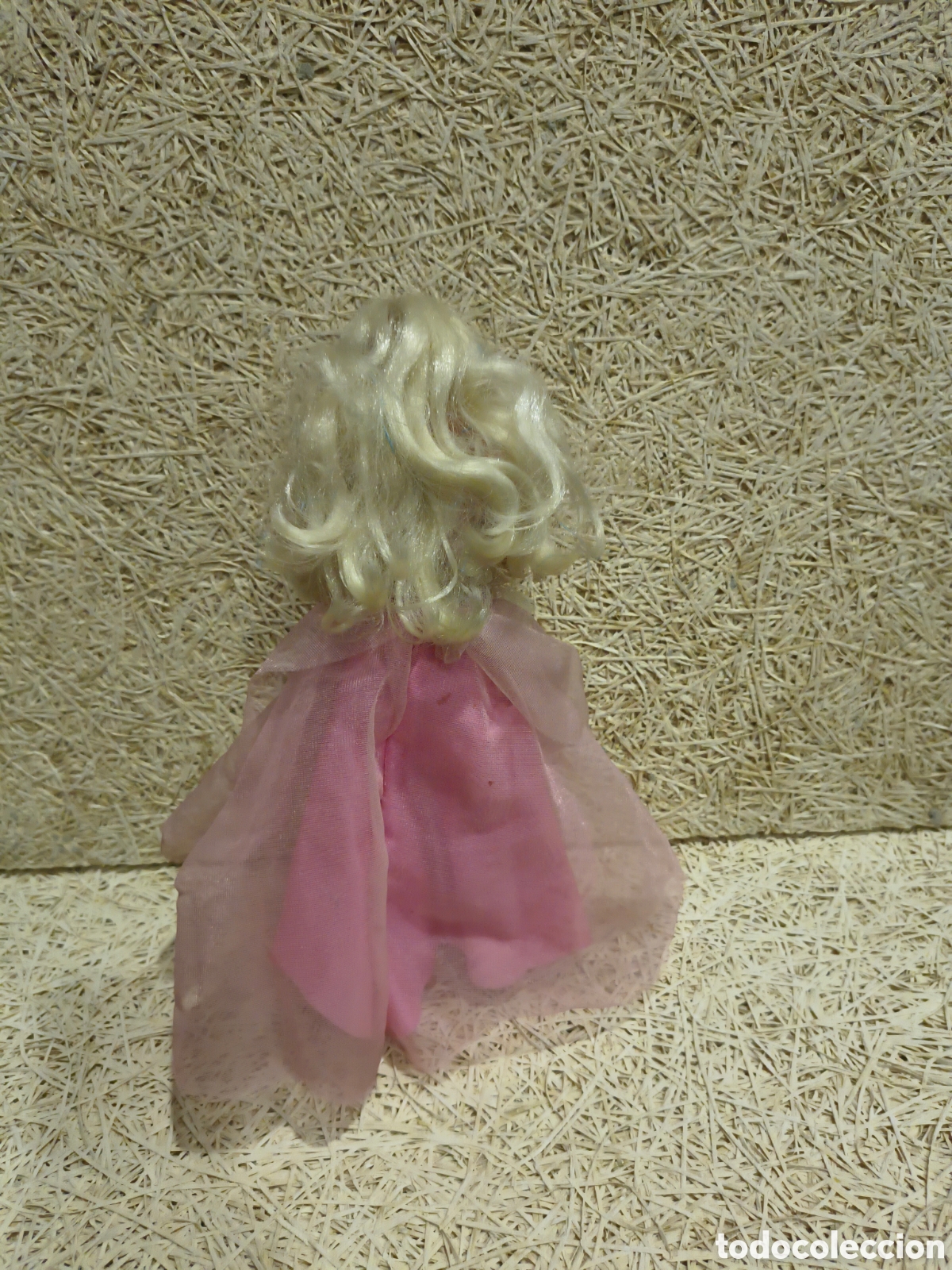 Mu&ntilde;ecas espa&ntilde;olas modernas: mu&ntilde;eca Barbie Mattel - Foto 2