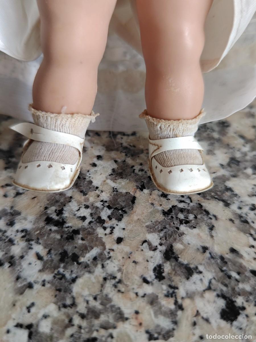 Mu&ntilde;ecas espa&ntilde;olas modernas: Mu&ntilde;eca Linda Pirula. Primera comuni&oacute;n - Foto 5