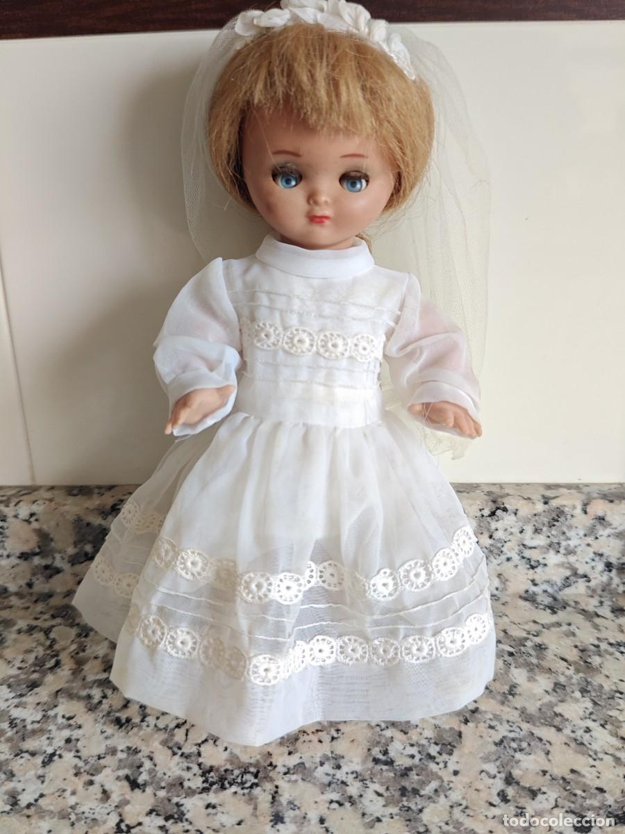 Mu&ntilde;ecas espa&ntilde;olas modernas: Mu&ntilde;eca Linda Pirula. Primera comuni&oacute;n - Foto 1