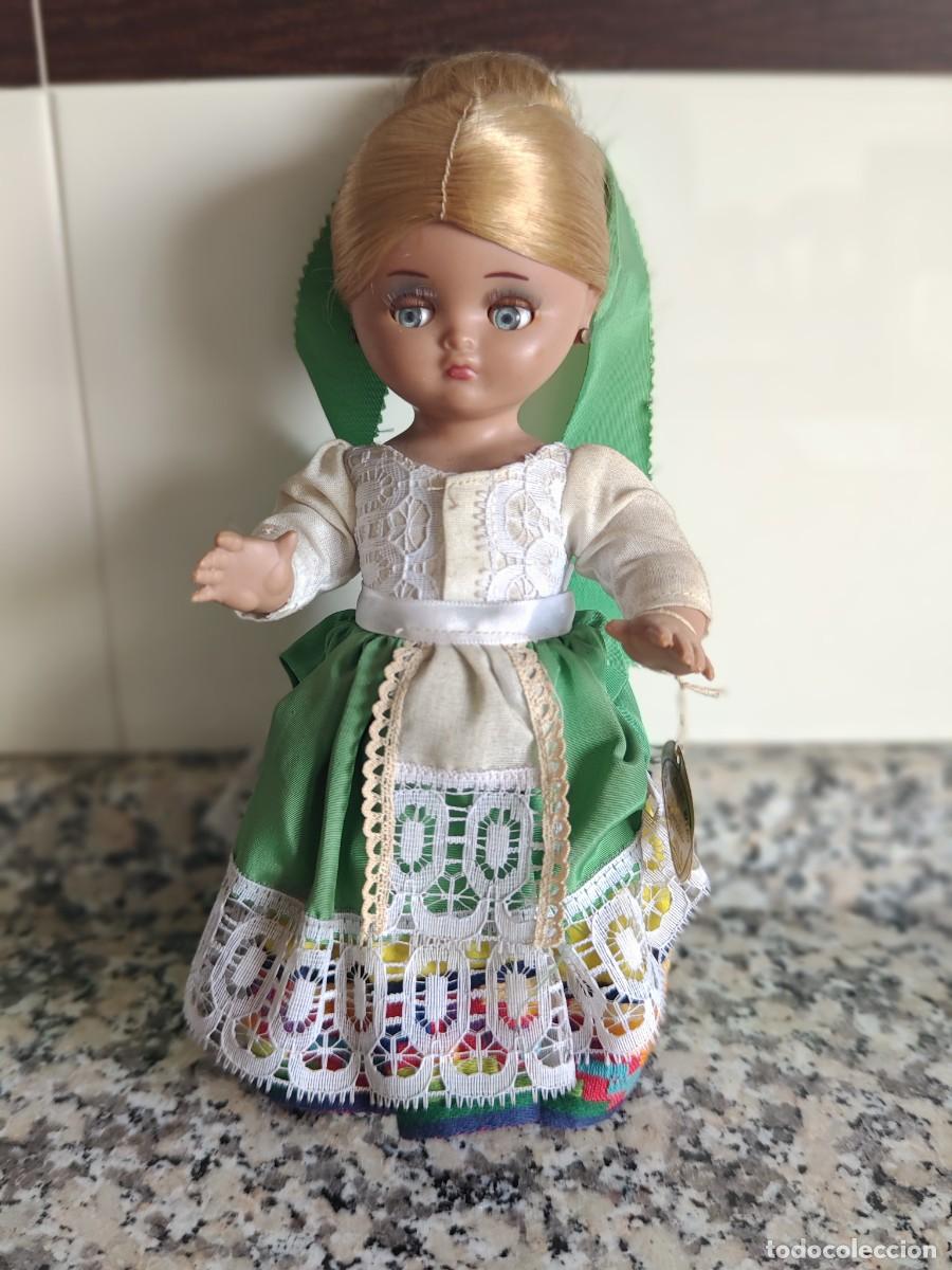 Mu&ntilde;ecas espa&ntilde;olas modernas: Mu&ntilde;eca Linda Pirula. Ref 174 Gran Canaria - Foto 1