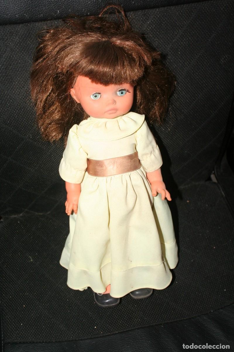 Mu&ntilde;ecas espa&ntilde;olas modernas: mu&ntilde;eca romina de vicma ropa original - Foto 2