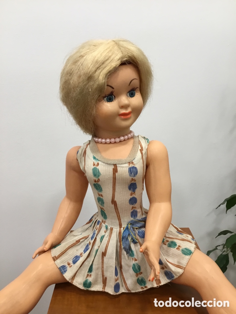 Mu&ntilde;ecas espa&ntilde;olas modernas: Mu&ntilde;eca pl&aacute;stico a&ntilde;os 60 - Foto 1