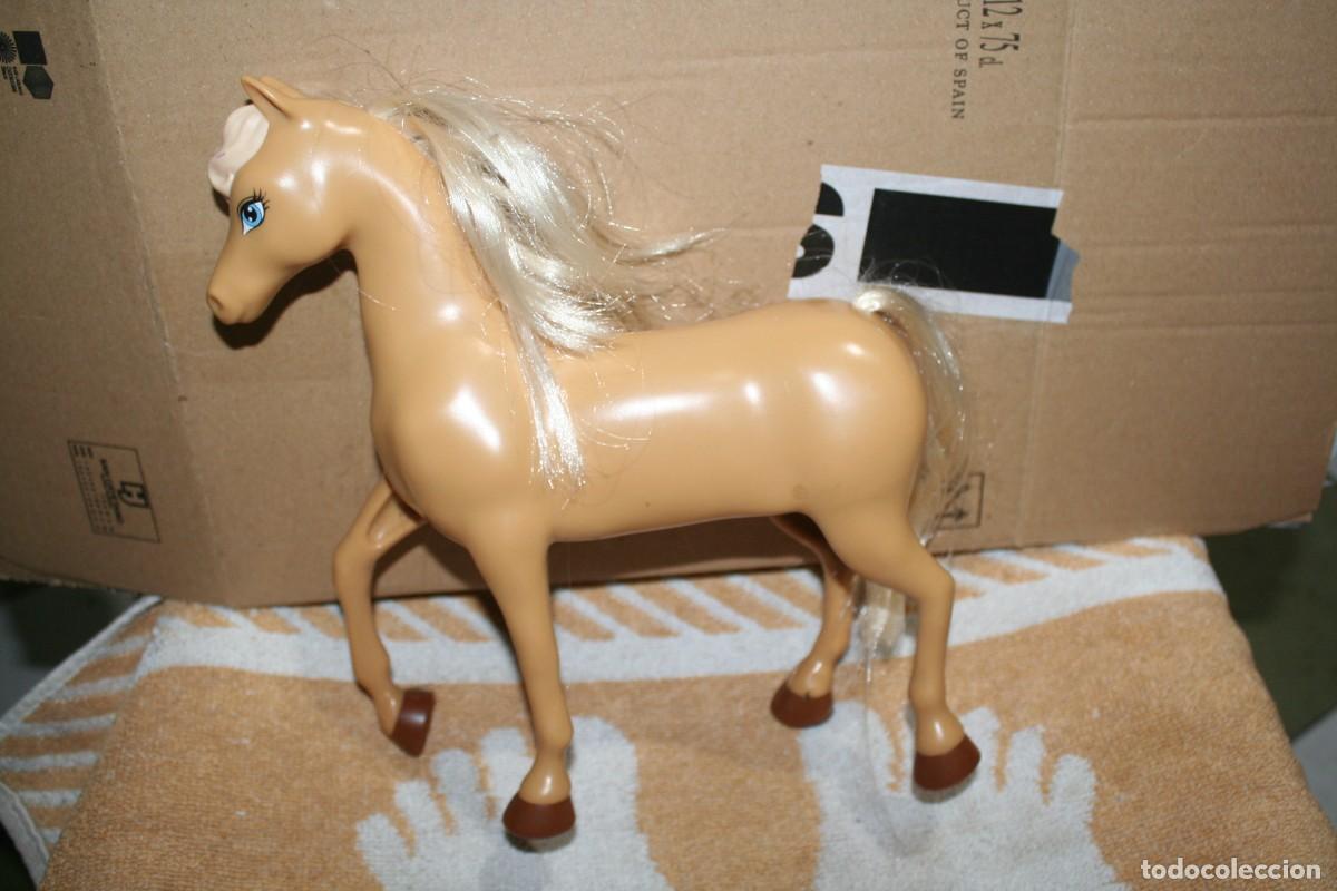 Mu&ntilde;ecas espa&ntilde;olas modernas: caballo marron tipo barbie - Foto 2