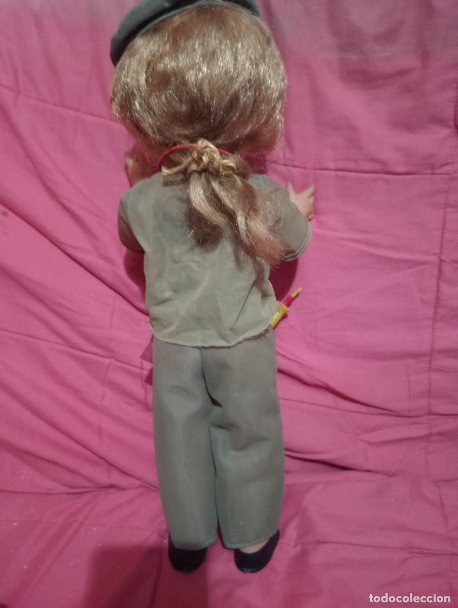 Mu&ntilde;ecas espa&ntilde;olas modernas: Mu&ntilde;eca vestida de militar con corneta - Foto 4