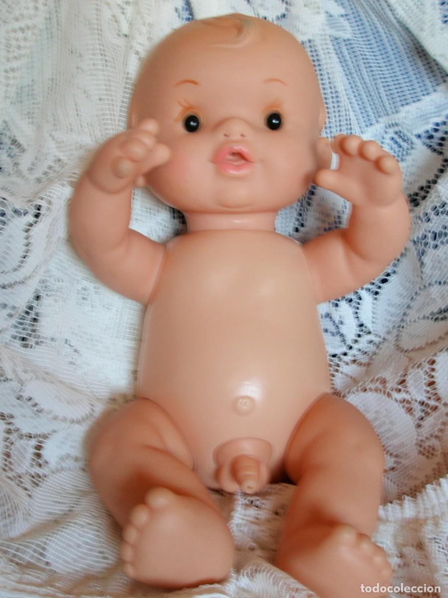 Mu&ntilde;ecas espa&ntilde;olas modernas: Mu&ntilde;eco de Jesmar. De los 90. Vinilo . 36 cm - Foto 1