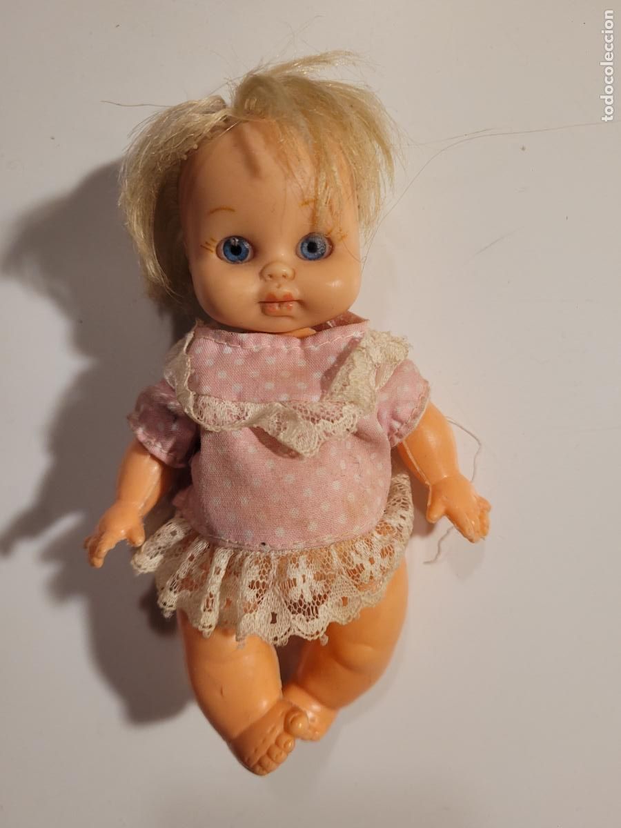 Mu&ntilde;ecas espa&ntilde;olas modernas: mu&ntilde;eca cositas de bb tipo barriguitas - Foto 1