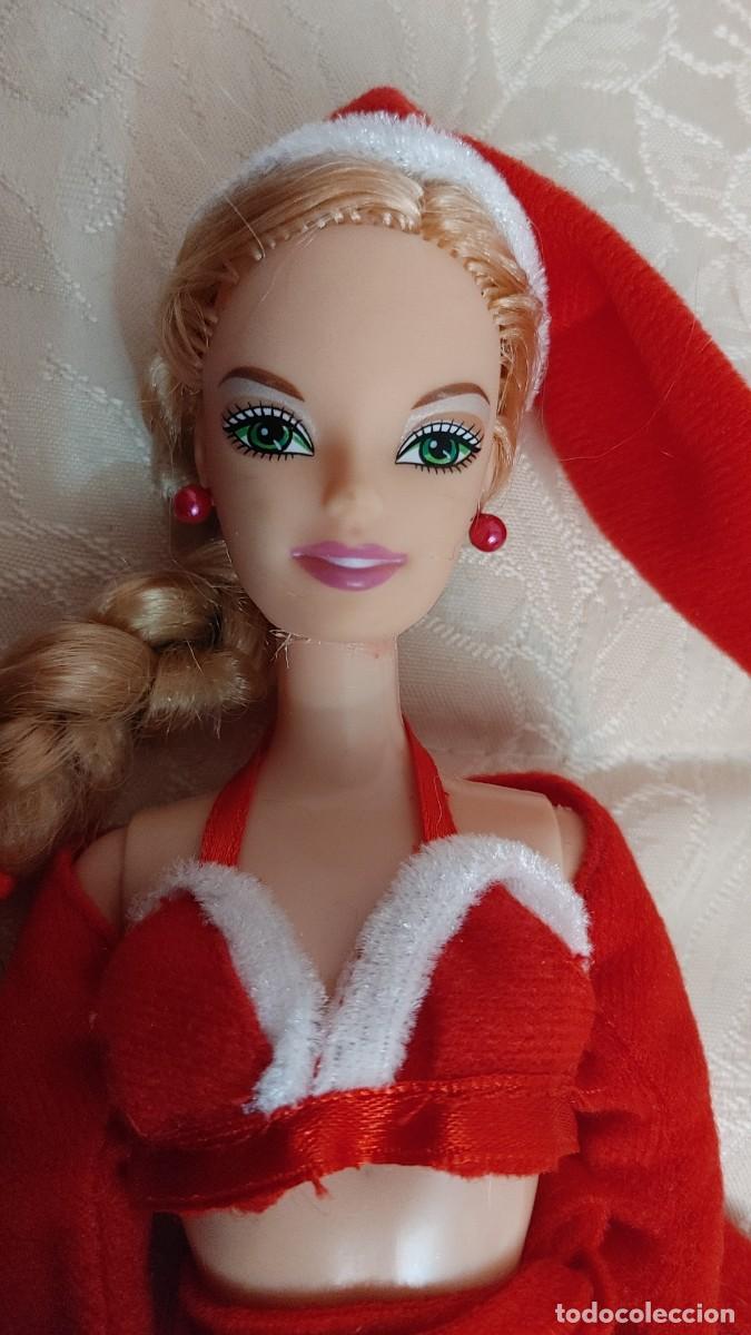 Mu&ntilde;ecas espa&ntilde;olas modernas: mu&ntilde;eca barbie de navidad,perfecto estado - Foto 2