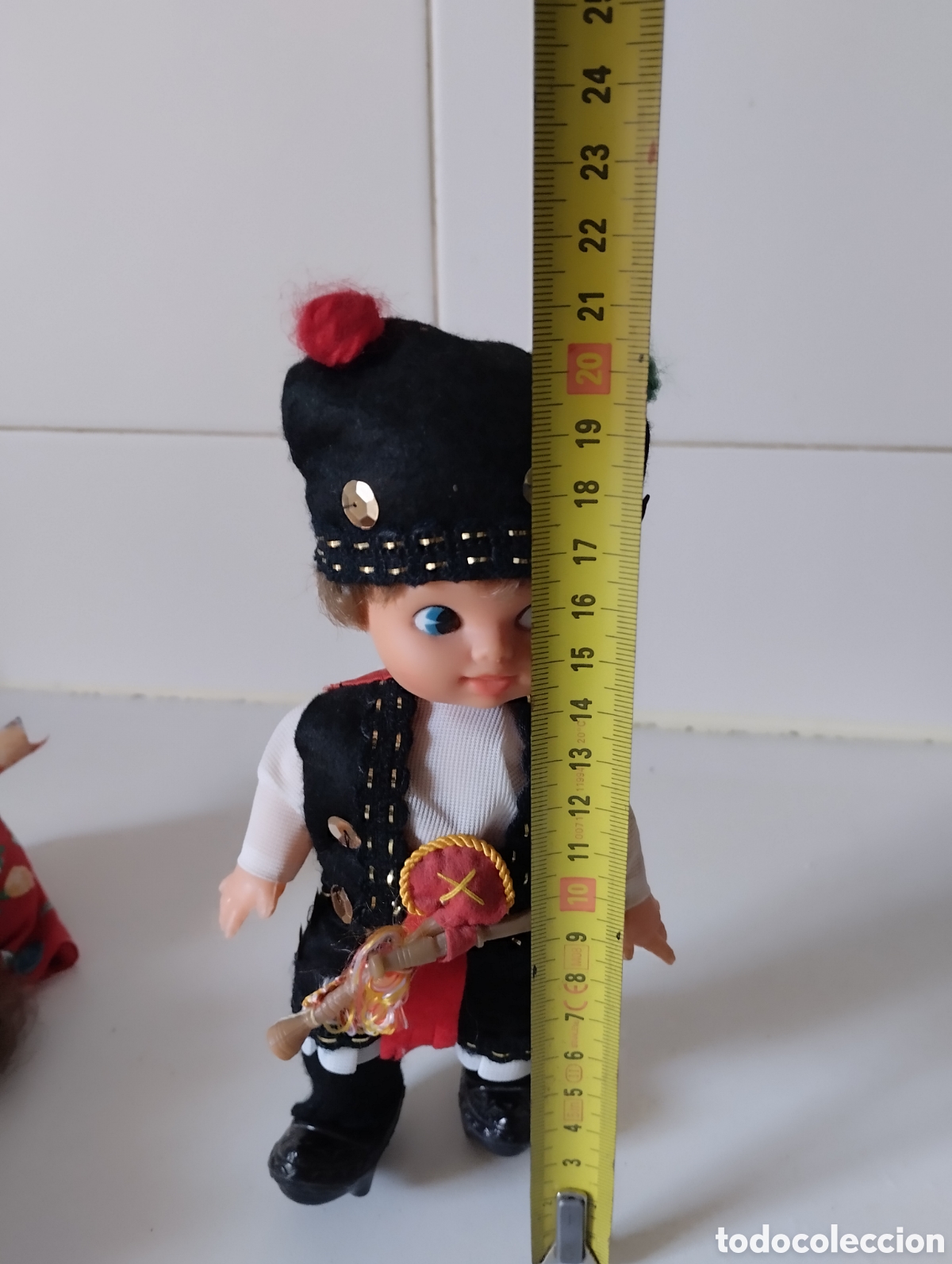 Mu&ntilde;ecas espa&ntilde;olas modernas: Mu&ntilde;ecos con trajes regionales. - Foto 6