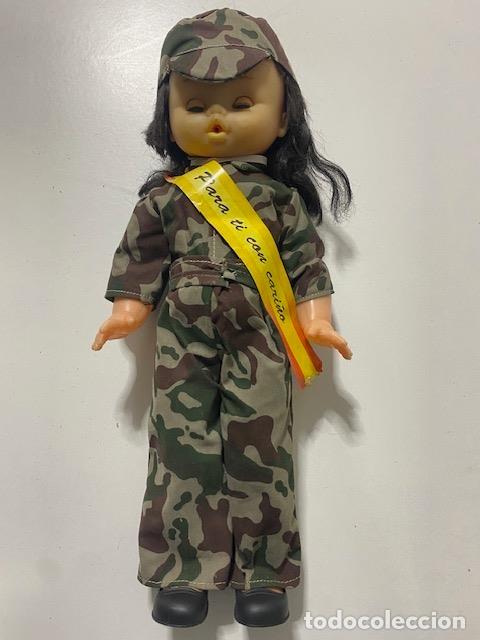 Modern Spanish Dolls: Mu&ntilde;eca de camuflaje militar &rdquo;Para ti con cari&ntilde;o&rdquo;. 42 cms alto