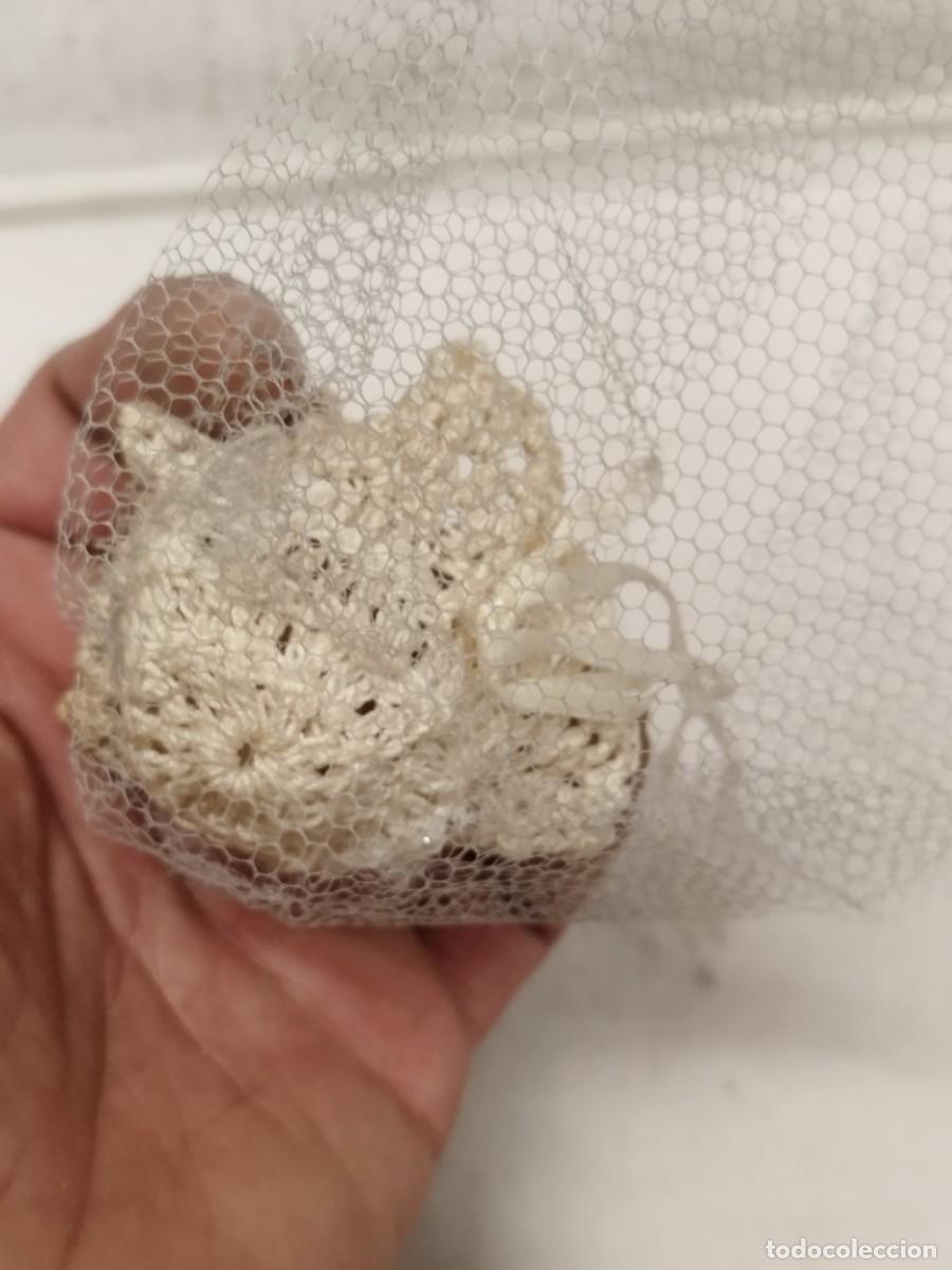 Mu&ntilde;ecas espa&ntilde;olas modernas: Antiguo sombrero de mu&ntilde;eca con velo. - Foto 3