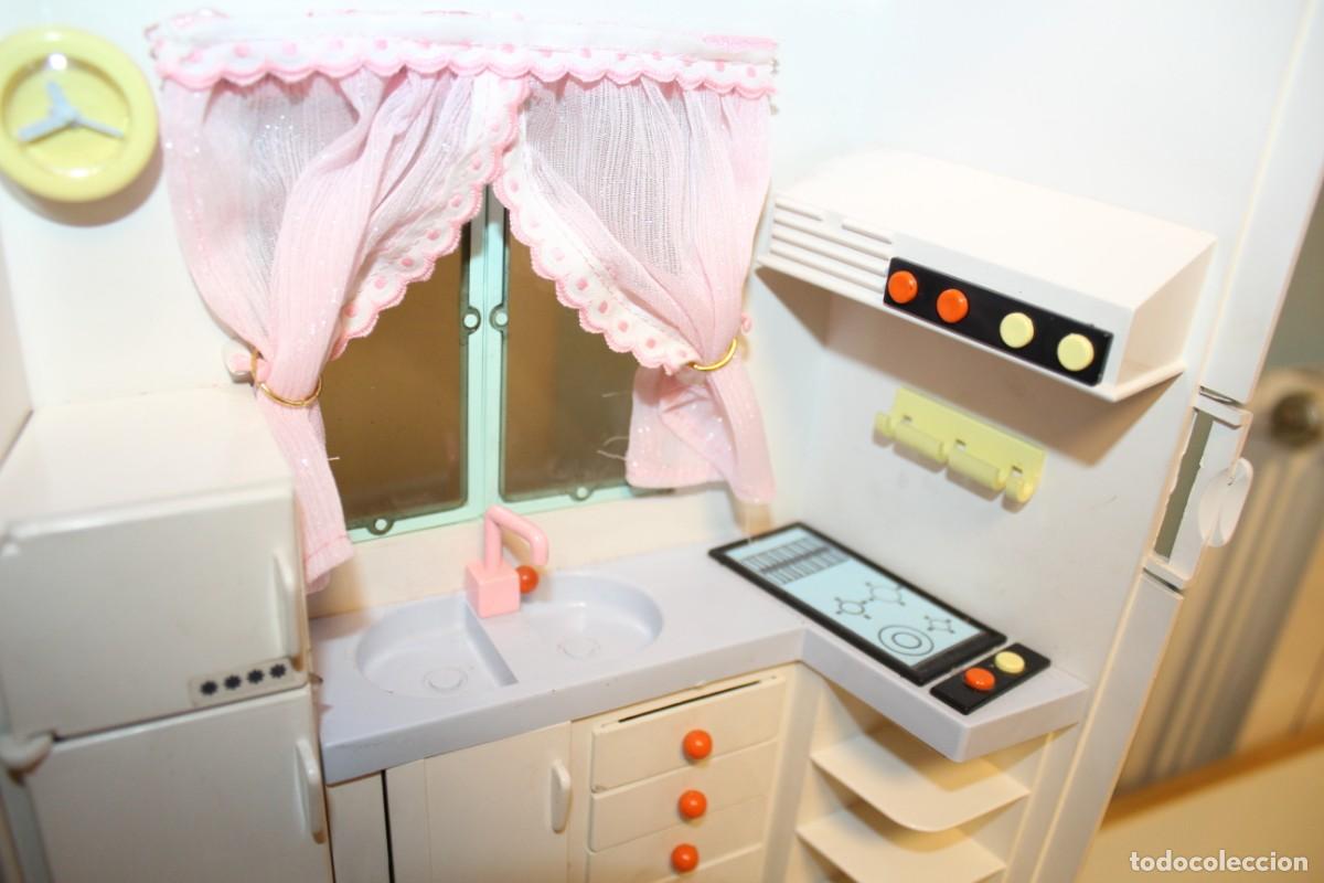 Mu&ntilde;ecas espa&ntilde;olas modernas: VILLA CHABEL DE FEBER CON MU&Ntilde;ECA Y COMPLEMENTOS - A&Ntilde;OS 80 - Foto 21