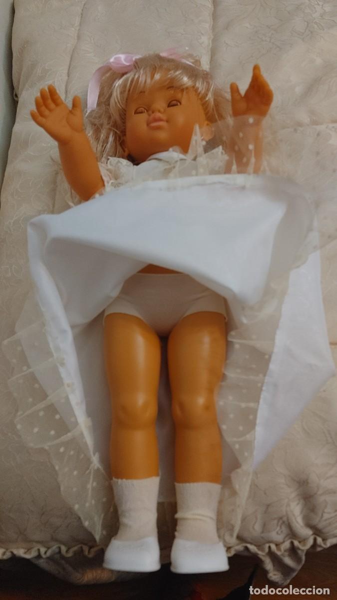 Mu&ntilde;ecas espa&ntilde;olas modernas: mu&ntilde;eca de comunion jumaco,mide 50 ctm,no funciona, - Foto 4