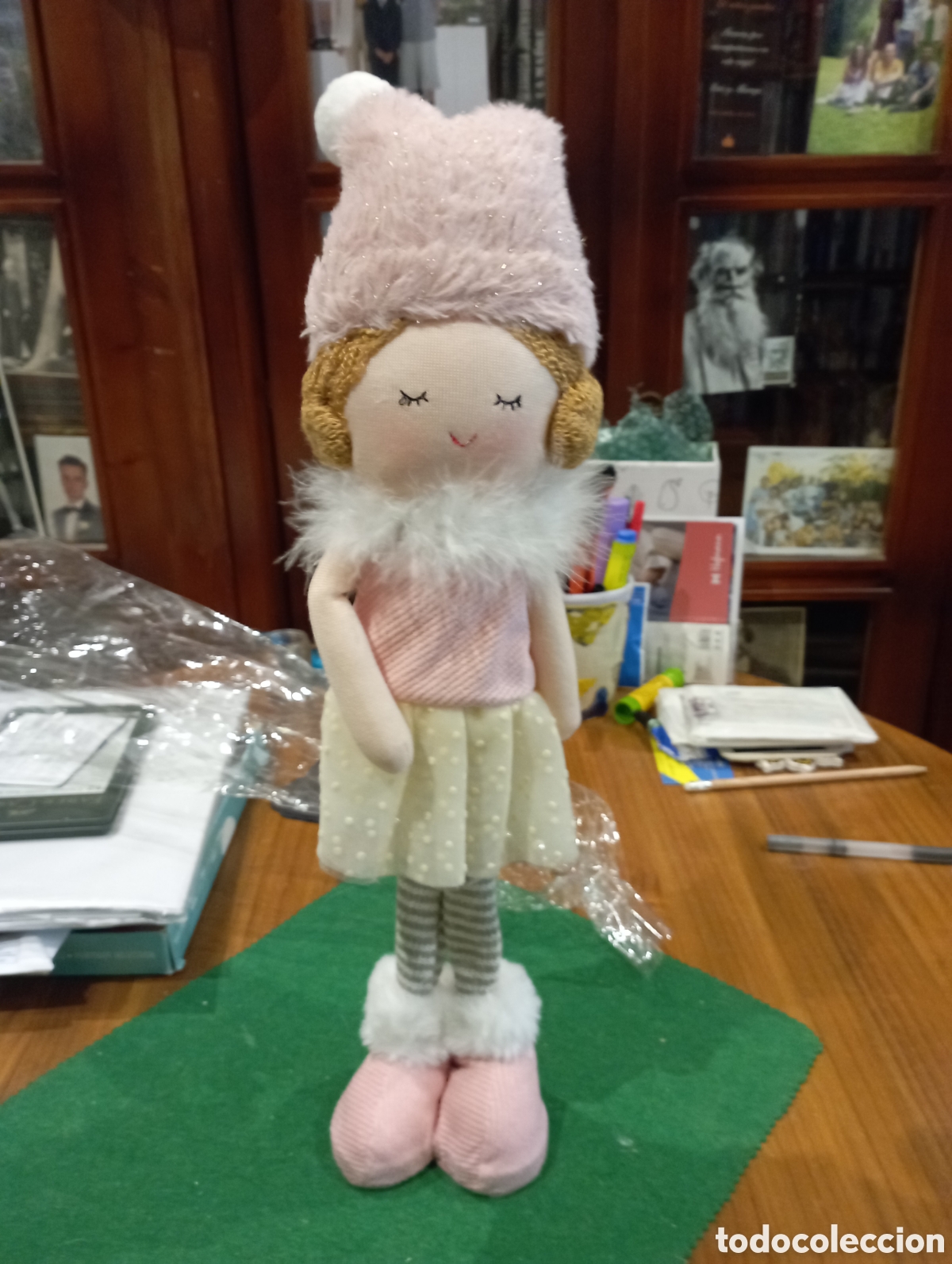 Mu&ntilde;ecas espa&ntilde;olas modernas: Mu&ntilde;eca de tela 45 cm de alta - Foto 1