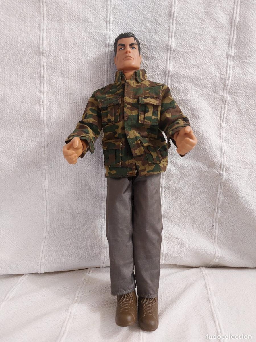 Mu&ntilde;ecas espa&ntilde;olas modernas: MU&Ntilde;ECO HASBRO DE 1996 - Foto 2