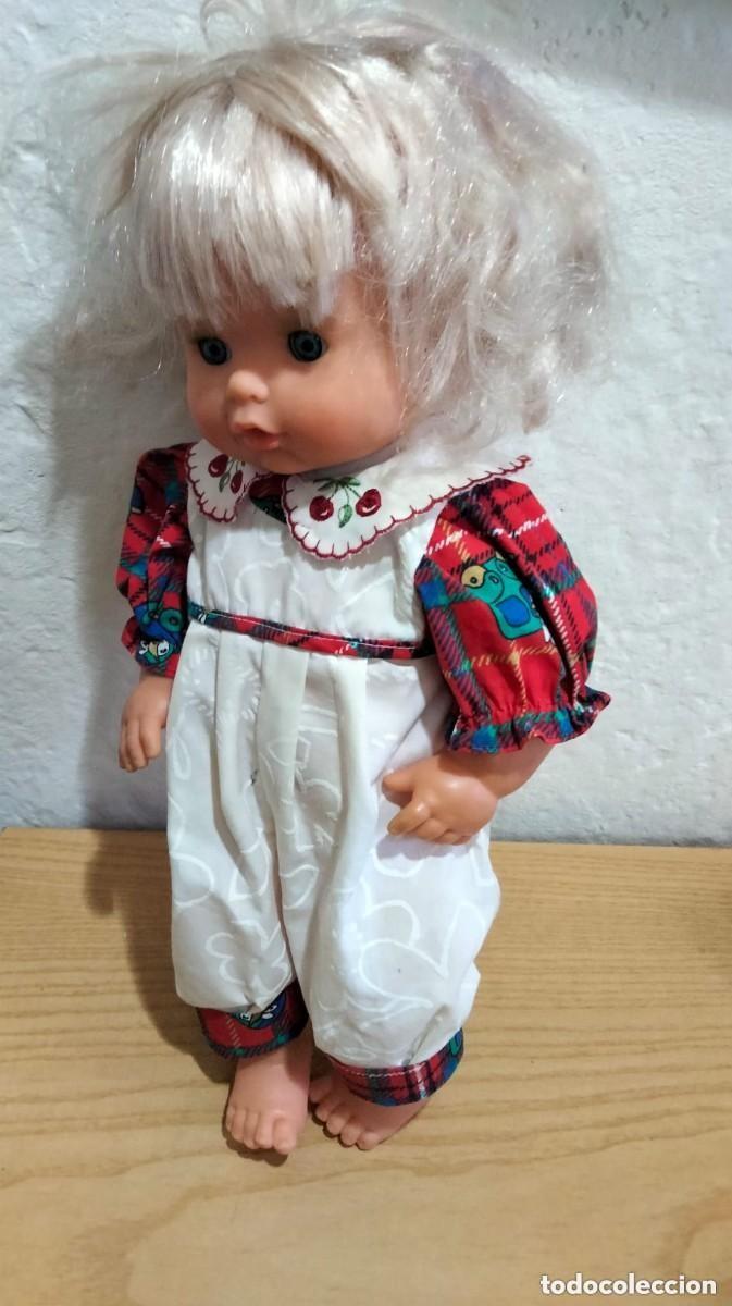 Mu&ntilde;ecas espa&ntilde;olas modernas: mu&ntilde;eca con ojos basculante - Foto 1