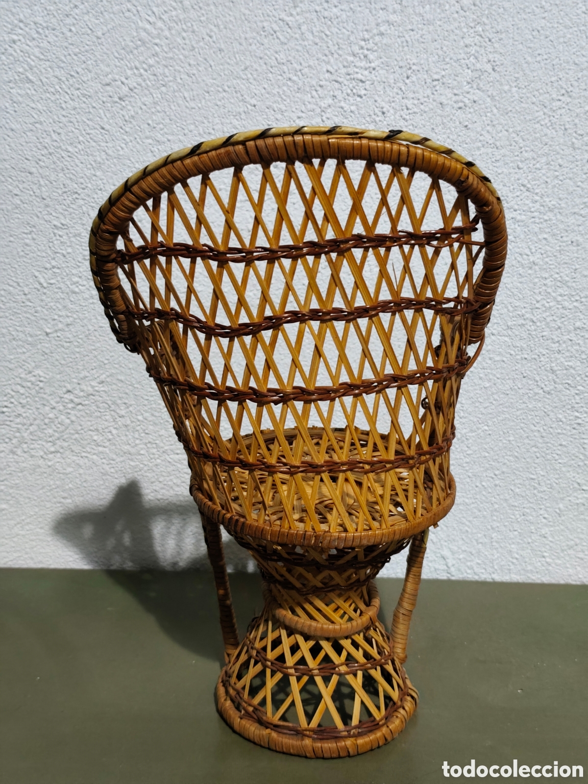 Mu&ntilde;ecas espa&ntilde;olas modernas: Sill&oacute;n de mimbre para mu&ntilde;ecas. Estilo Emmanuel - Foto 3