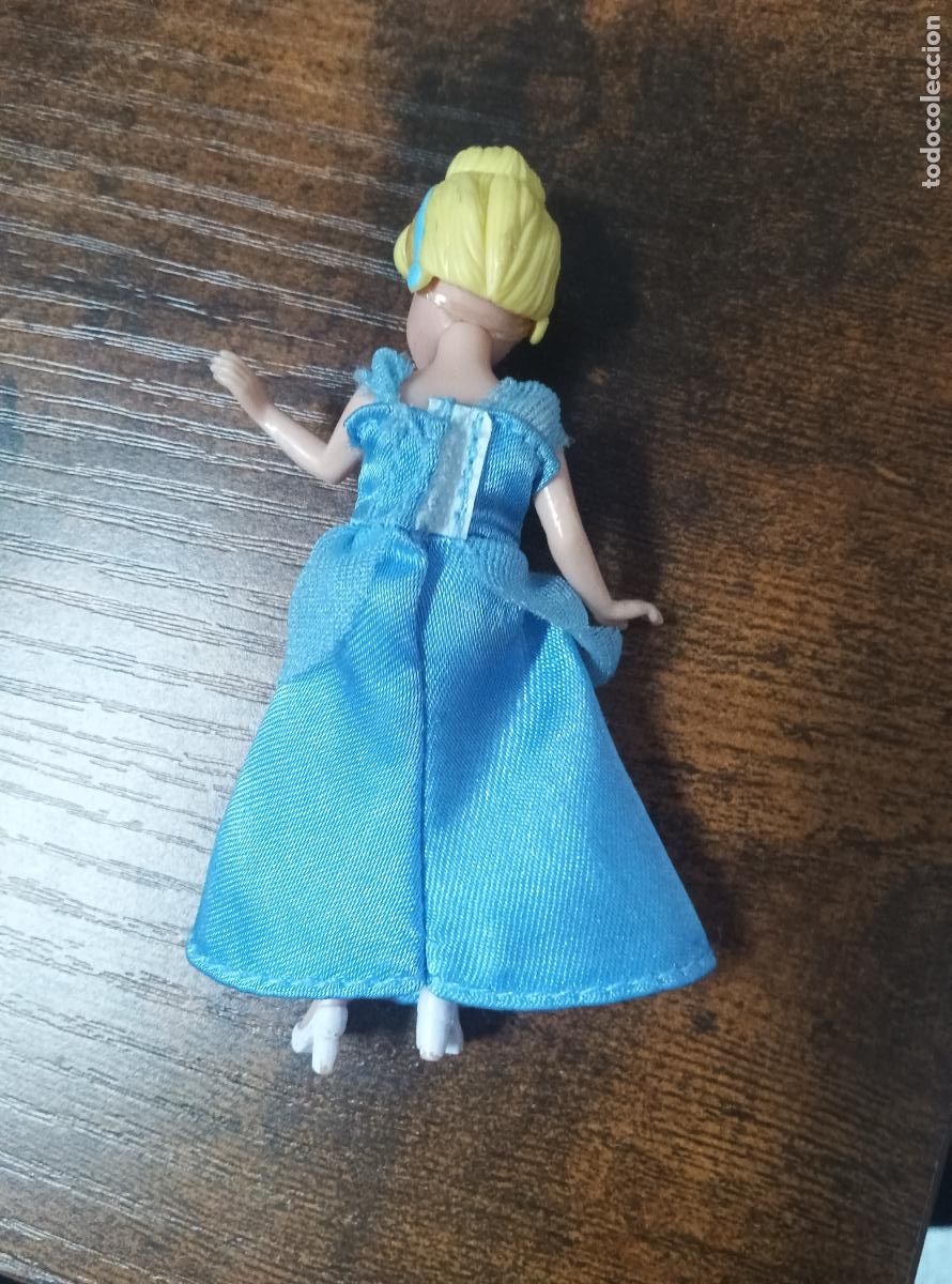Mu&ntilde;ecas espa&ntilde;olas modernas: Mu&ntilde;eca de La CENICIENTA de DISNEY. - Foto 2
