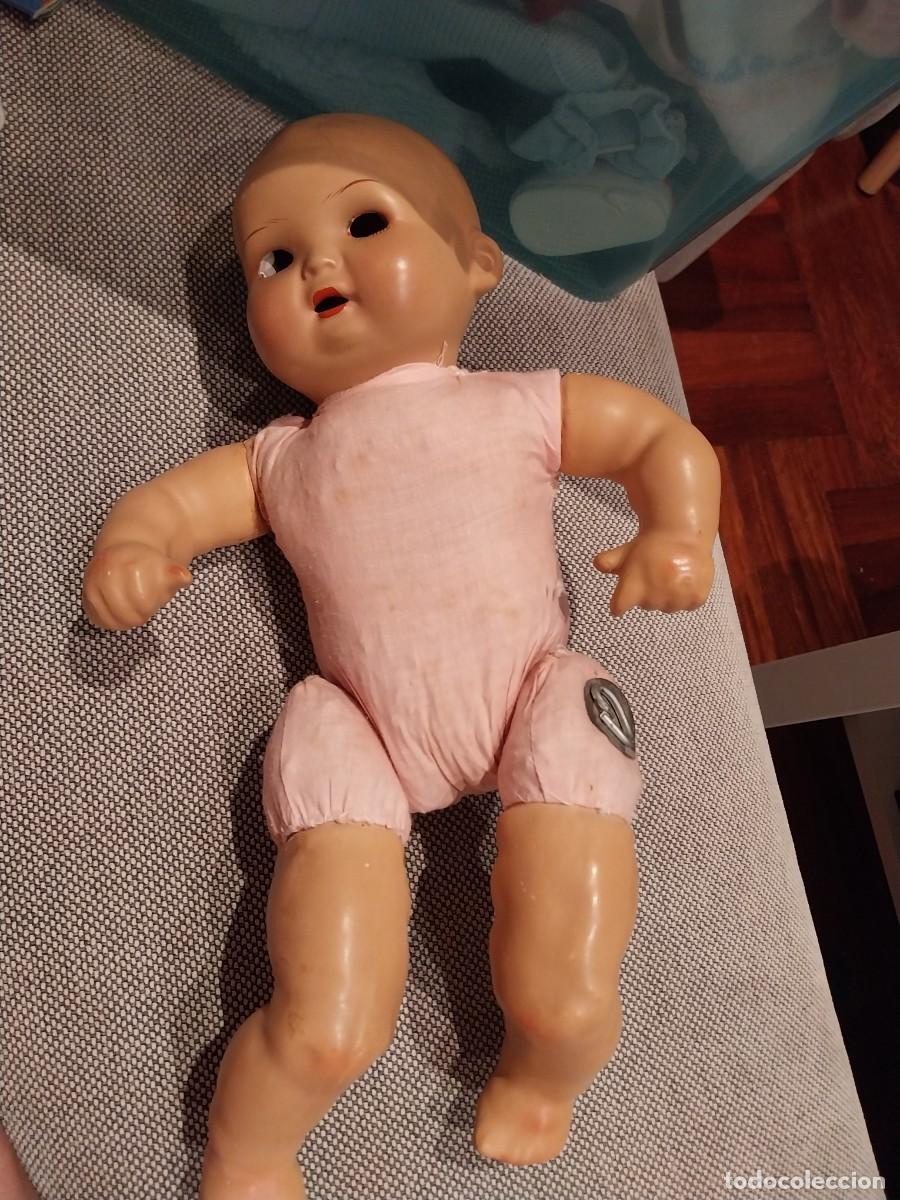 Mu&ntilde;ecas espa&ntilde;olas modernas: mu&ntilde;eco beb&eacute; antiguo con un conjunto - Foto 2