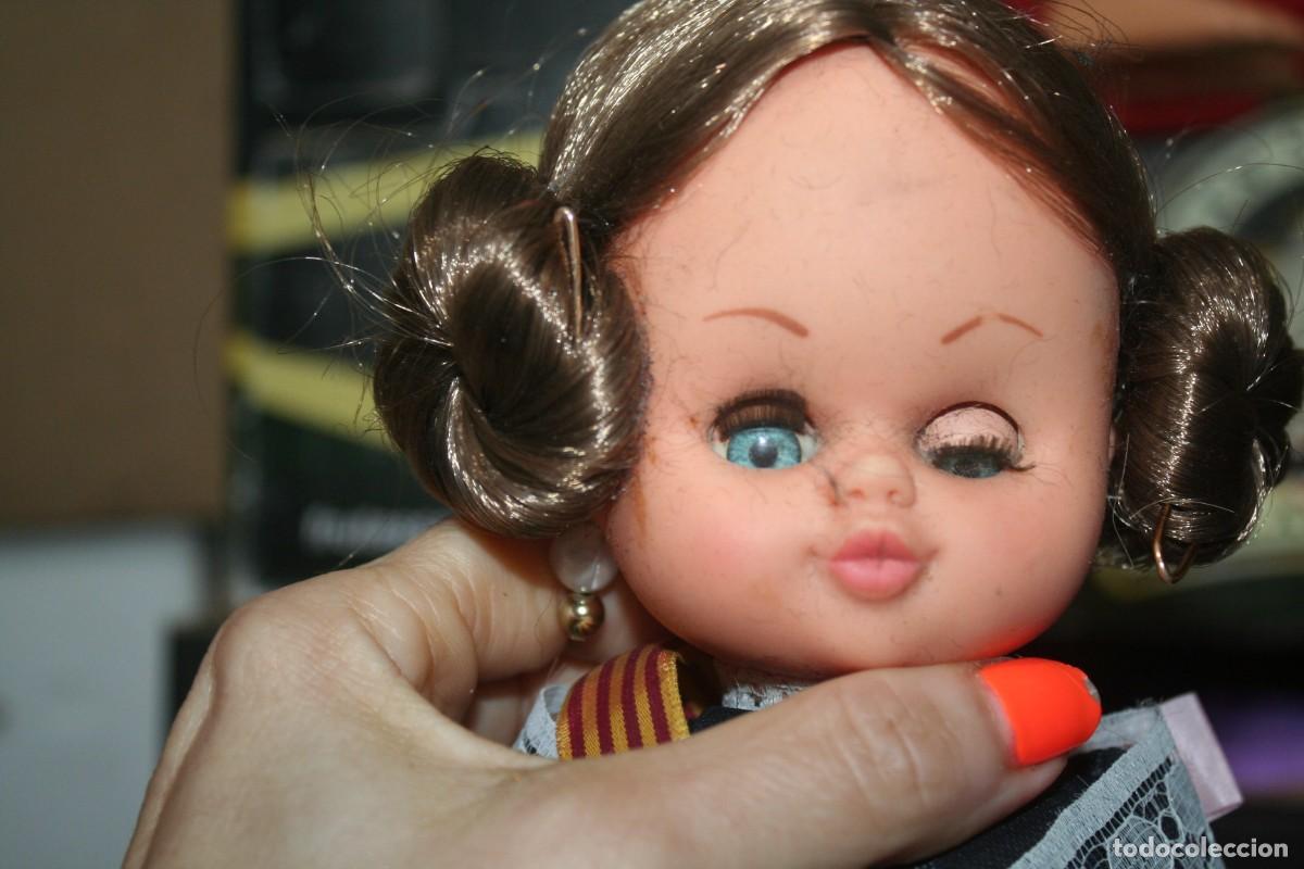 Mu&ntilde;ecas espa&ntilde;olas modernas: mu&ntilde;eco mu&ntilde;eca fallera valenciana - Foto 2